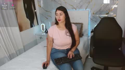 skarlett__35 online show from January 10, 2026, 2:52 pm