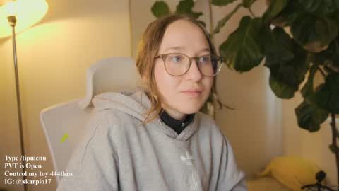 Im Scarlett  ONLINE  5pm-10pm NYC time  online show from April 13, 2026, 9:20 pm