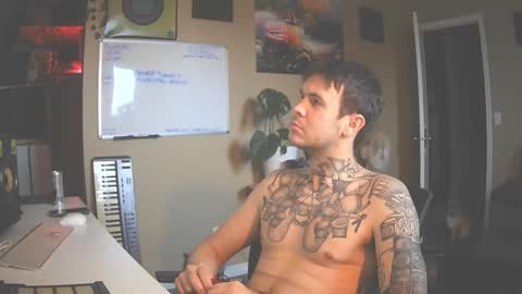 Skateboard online show from December 8, 2024, 5:44 pm