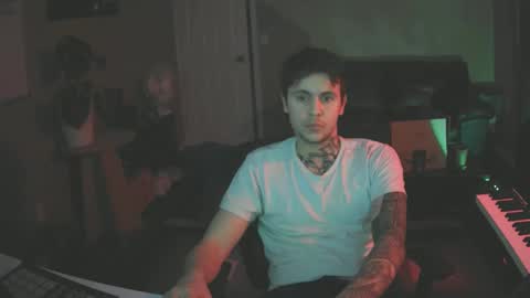 Skateboard online show from December 29, 2024, 4:05 am