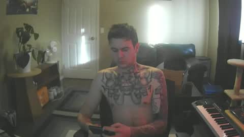 Skateboard online show from January 26, 2025, 10:02 pm