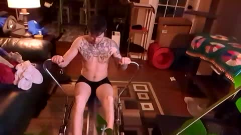 Skateboard online show from February 5, 2025, 2:51 am