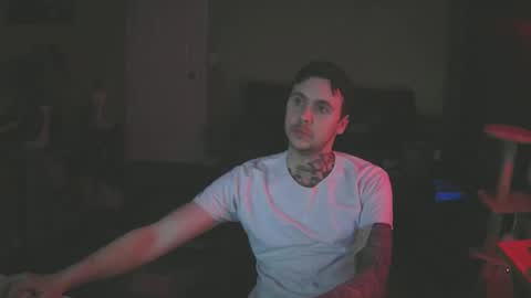 Skateboard online show from February 9, 2025, 3:00 am