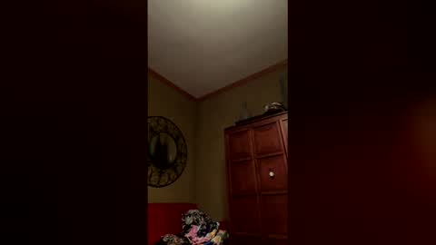skaterbate222 online show from May 15, 2026, 1:34 am