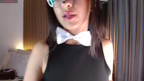 Snapshot of skay_bluee chatting on October 30, 2025, 4:30 pm Skay online show from October 30, 2025, 4:30 pm