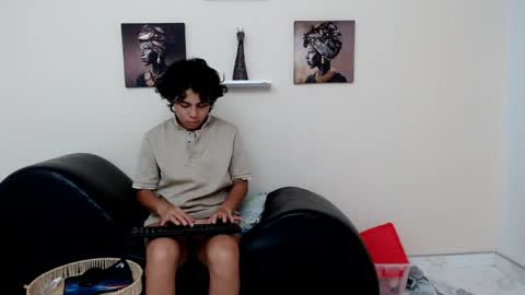 skinny online show from April 7, 2026, 2:01 am