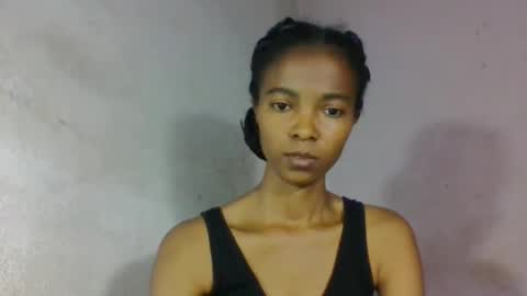 skinny7809 online show from March 19, 2026, 9:24 am