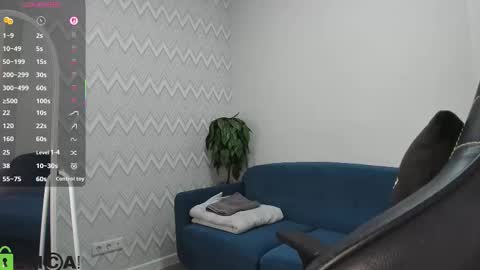 Alice GMT 2 Mon Tues Thur Fri Sun  0300am-0900am  online show from October 26, 2025, 1:22 am