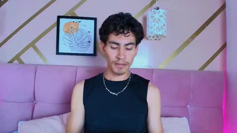 Snapshot of skinny_jean_ chatting on March 5, 2026, 4:19 am skinny jean online show from March 5, 2026, 4:19 am