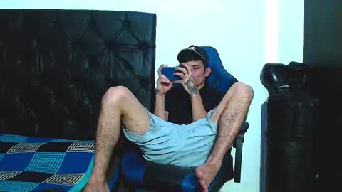 skinny marked online show from January 9, 2026, 4:32 pm