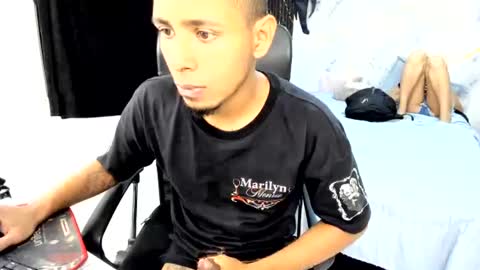 Snapshot of skinny_sexx69 chatting on July 11, 2026, 12:57 am Melissa And Omar online show from July 11, 2026, 12:57 am