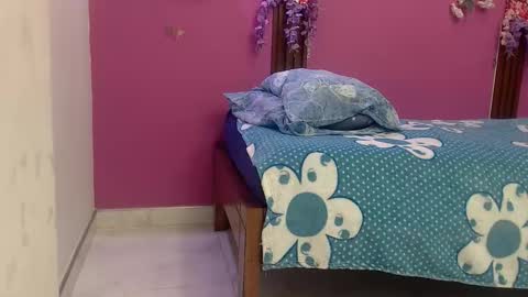 barbi online show from September 13, 2025, 1:49 am