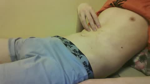 Snapshot of skinnycuteman chatting on September 12, 2025, 6:57 am skinnycuteb0y online show from September 12, 2025, 6:57 am