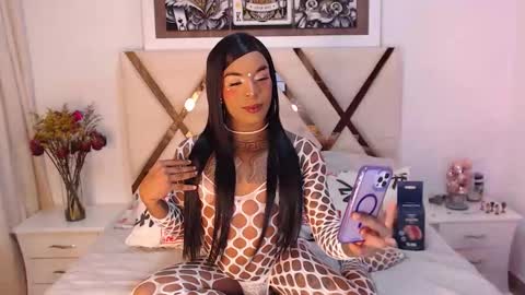 Snapshot of skinnyflak7 chatting on November 21, 2025, 8:46 am jesica online show from November 21, 2025, 8:46 am