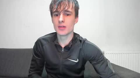 skinnyguywithbigd online show from February 16, 2025, 6:32 am