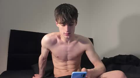 skinnyguywithbigd online show from October 15, 2025, 11:21 am