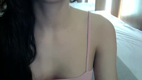 skinnykittencam online show from September 17, 2025, 5:20 am