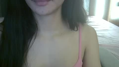 skinnykittencam online show from April 15, 2026, 4:08 am