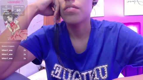 Snapshot of skinnyneighbour_ chatting on April 23, 2026, 2:57 am Karla online show from April 23, 2026, 2:57 am