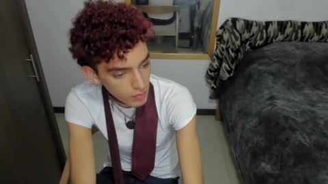 skinnypipe15 online show from October 22, 2025, 3:18 am