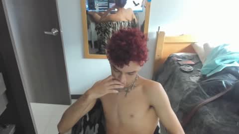 skinnypipe15 online show from October 26, 2025, 2:12 pm