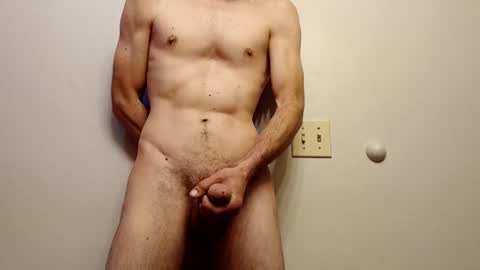 Snapshot of skinnystrong chatting on December 16, 2024, 9:57 am skinnystrong online show from December 16, 2024, 9:57 am