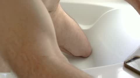 Snapshot of skintrovert chatting on November 11, 2025, 8:42 pm Skintrovert online show from November 11, 2025, 8:42 pm
