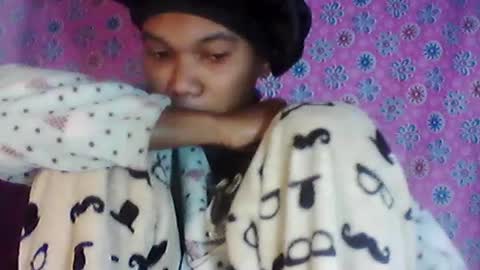Snapshot of skinygirl2 chatting on June 20, 2026, 6:33 pm skinygirl2 online show from June 20, 2026, 6:33 pm