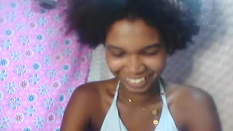 Snapshot of skinygirl2 chatting on July 4, 2026, 6:03 pm skinygirl2 online show from July 4, 2026, 6:03 pm