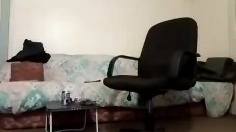 Snapshot of skip1975 chatting on March 16, 2026, 6:06 am skip1975 online show from March 16, 2026, 6:06 am