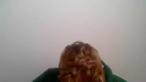 Snapshot of sklave_s chatting on April 25, 2026, 3:09 pm sklave_s online show from April 25, 2026, 3:09 pm
