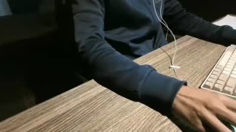 skull231777 online show from December 14, 2025, 8:52 am