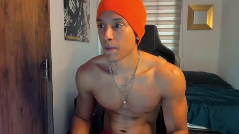 Snapshot of skull_prospect chatting on December 4, 2024, 12:14 pm Liam Vokov online show from December 4, 2024, 12:14 pm