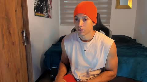 Snapshot of skull_prospect chatting on December 11, 2024, 11:08 am Liam Vokov online show from December 11, 2024, 11:08 am