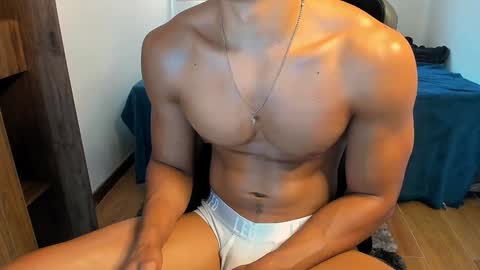 Snapshot of skull_prospect chatting on December 20, 2024, 5:18 pm Liam Vokov online show from December 20, 2024, 5:18 pm