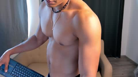 Snapshot of skull_prospect chatting on September 25, 2025, 2:43 pm Liam Vokov online show from September 25, 2025, 2:43 pm