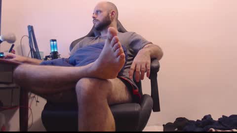 Snapshot of skullxxx83 chatting on February 10, 2025, 7:26 am Skull online show from February 10, 2025, 7:26 am