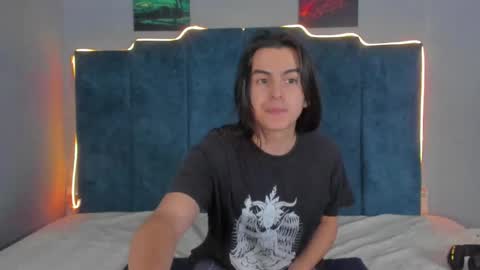 Santiago online show from October 17, 2025, 8:33 pm