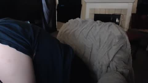 SKYLE   online show from October 14, 2025, 8:20 pm