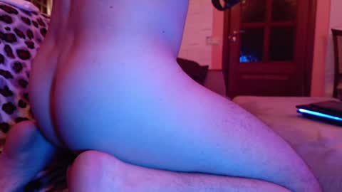 skyburn54 online show from January 5, 2025, 1:24 am