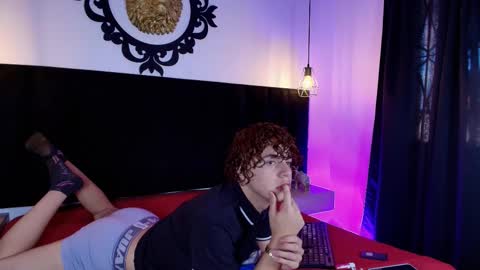 Snapshot of skyee_angel chatting on January 18, 2026, 1:37 pm Angel online show from January 18, 2026, 1:37 pm