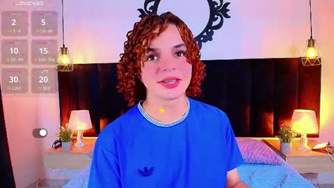 Snapshot of skyee_angel chatting on July 6, 2026, 7:38 pm Angel online show from July 6, 2026, 7:38 pm