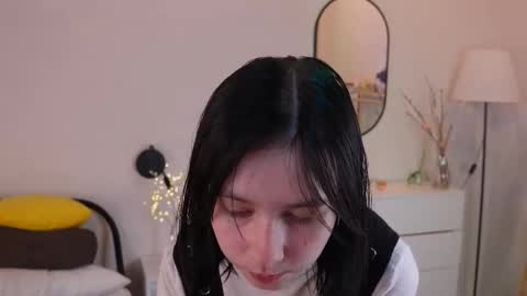 Melissa online show from November 22, 2025, 7:40 am