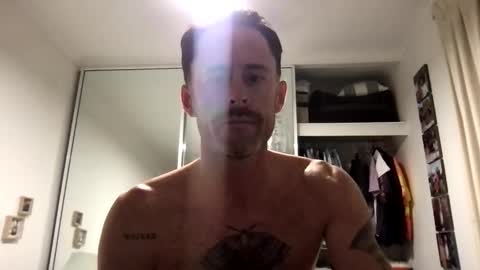 skyfox111 online show from December 4, 2025, 8:34 am