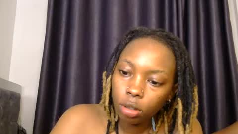 skylar28_ online show from June 14, 2026, 4:09 pm