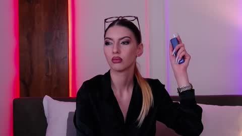 SkylarSpark online show from October 18, 2025, 8:31 pm