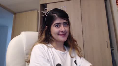 Skyler online show from February 7, 2025, 2:29 am