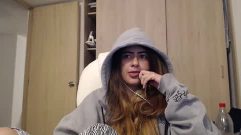 Skyler online show from February 16, 2025, 4:42 am