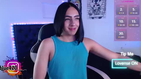 blue online show from November 22, 2025, 8:08 pm