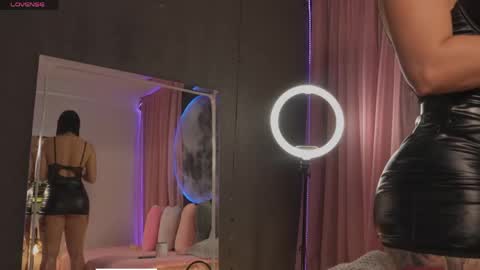    online show from April 18, 2026, 10:41 am